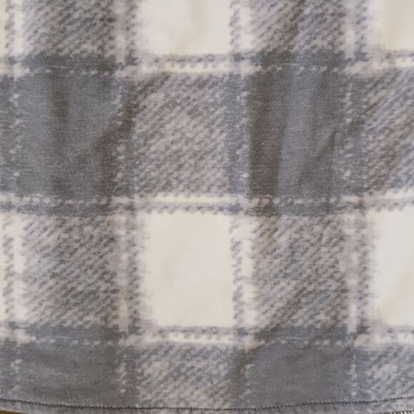 32 Degree Heat women's XXL gray and white plaid collared shirt New with tag - Picture 4 of 9